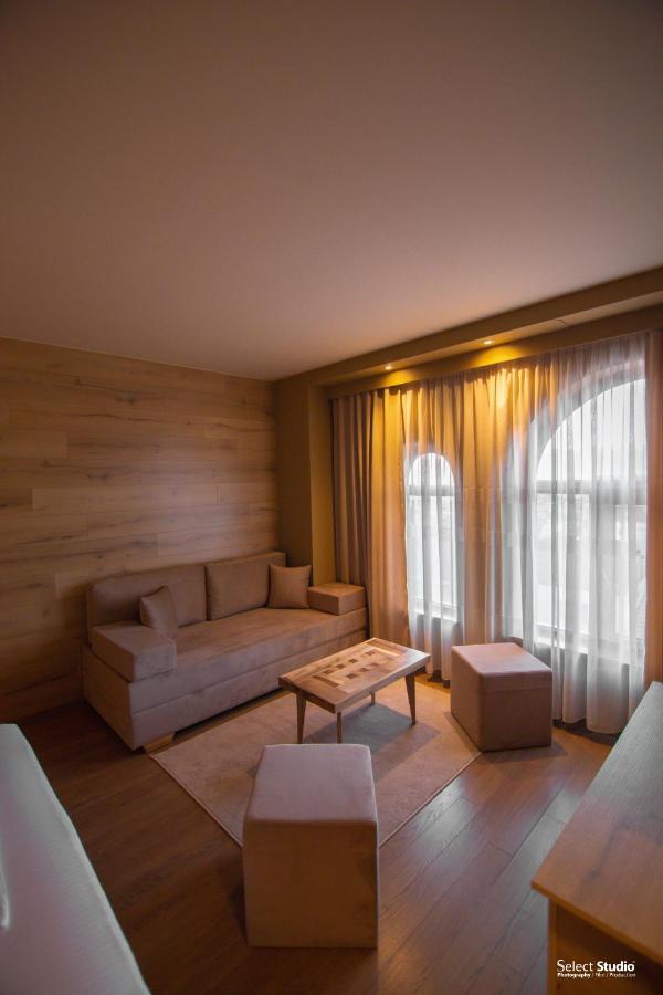 Sahati Hotel & Restaurant Корча Екстериор снимка