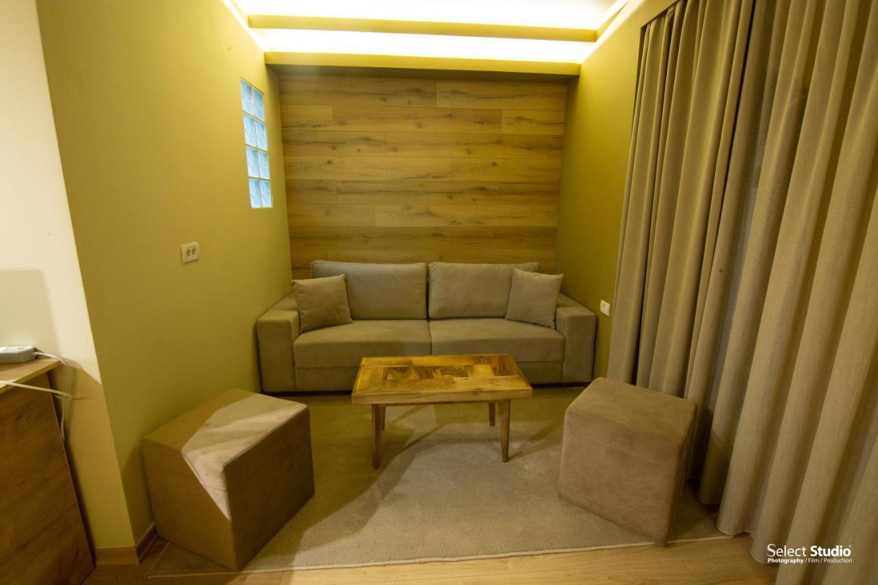 Sahati Hotel & Restaurant Корча Екстериор снимка